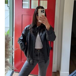 Vintage Men's Leather Black Leather Bomber Jacket Size Small